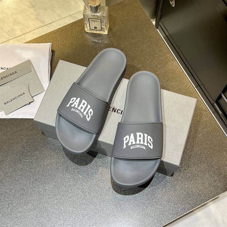 BALENCIAGA CITIES PARIS POOL SLIDE SANDAL – BBD008