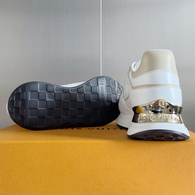 LOUIS VUITTON NEO RUN AWAY TRAINERS – LVS185