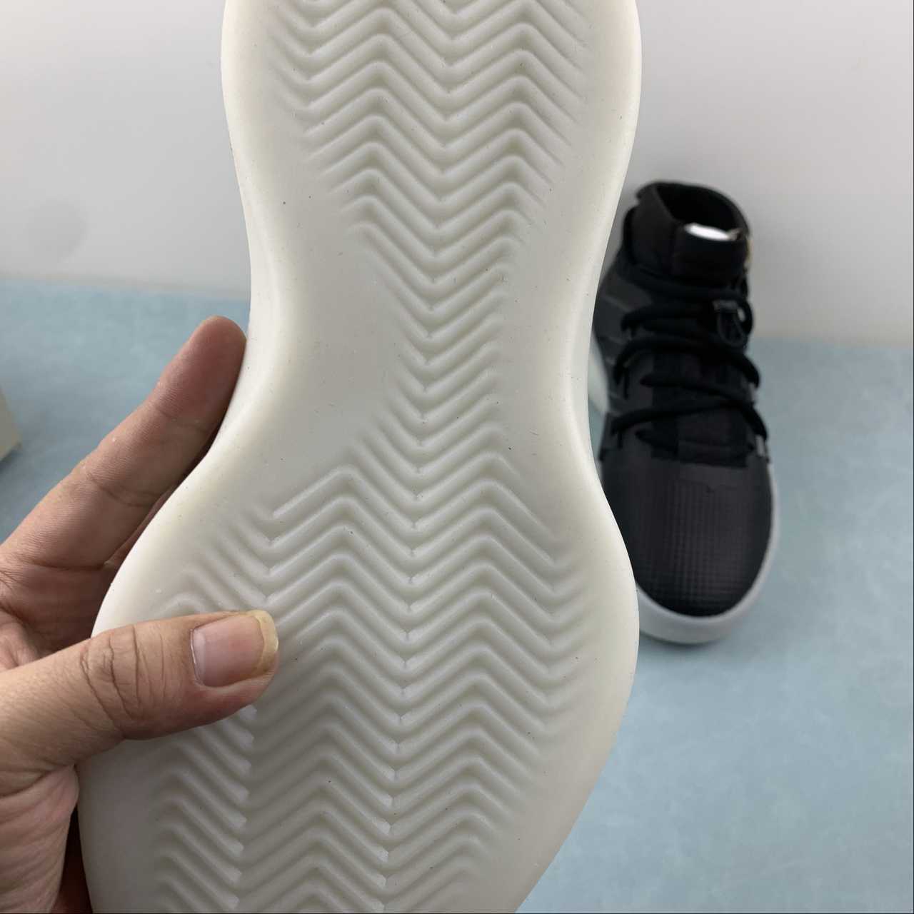 adidas Fear of God Athletics I Basketball Carbon