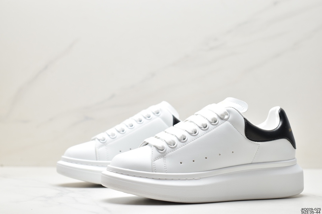 ALEXANDER MCQUEEN OVERSIZED LEATHER SNEAKERS