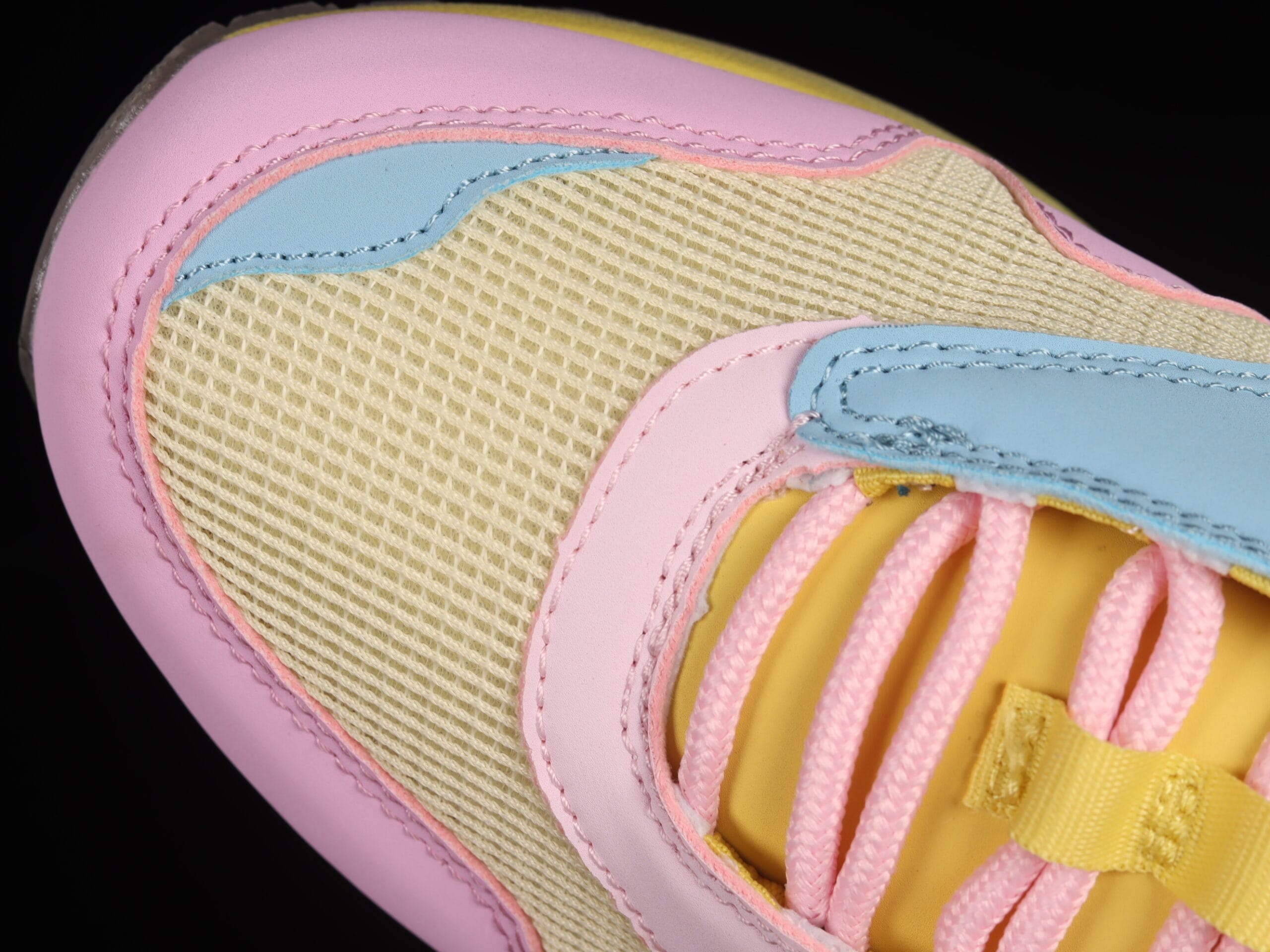 Nike Air Max 1 Travis Scott Cactus Jack Pink