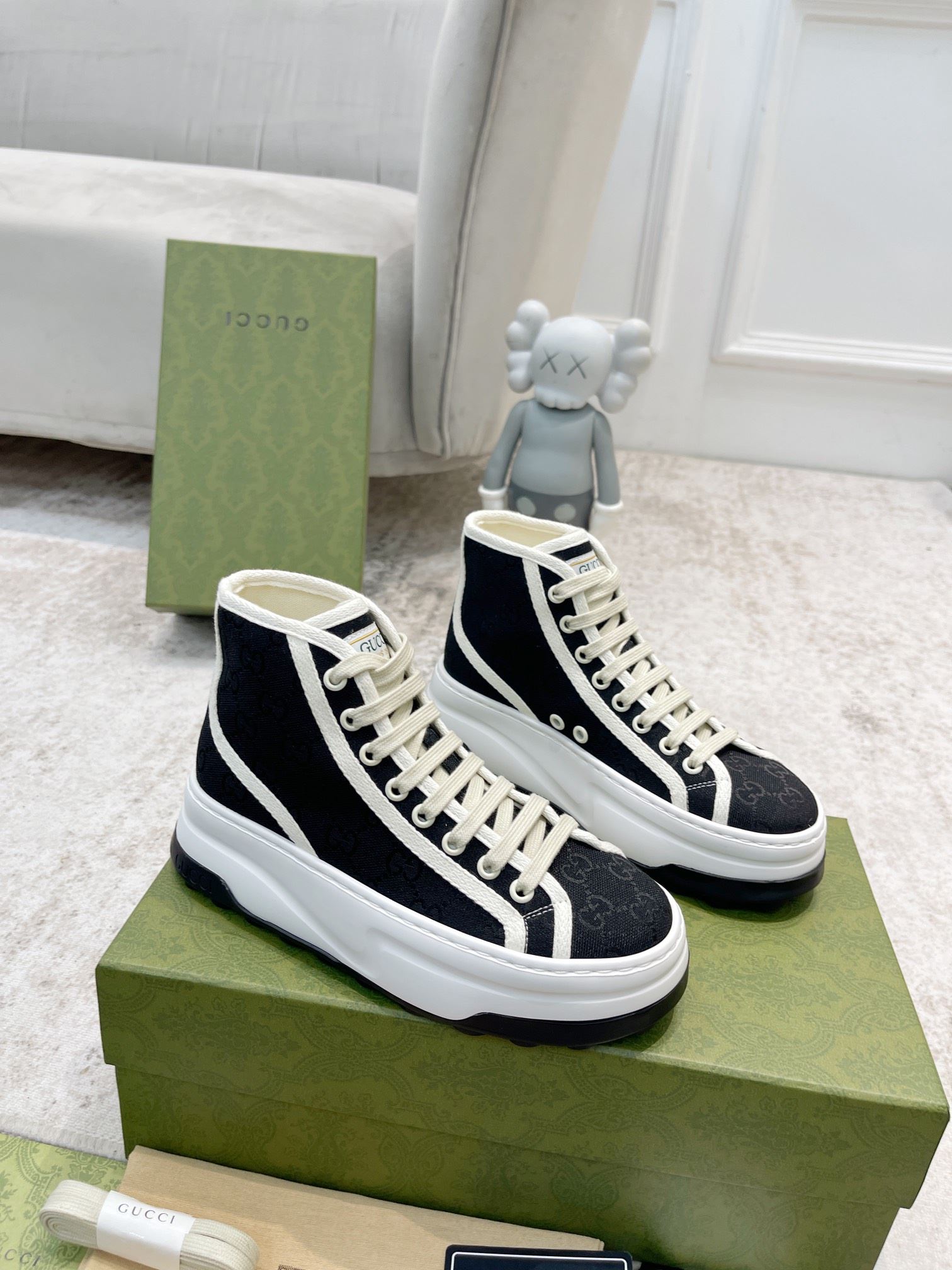 GUCCI GG HIGH TOP TRAINER – GCC150