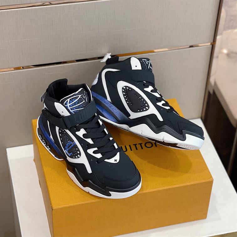 LOUIS VUITTON LV TRAINER 2 SNEAKER – LVS055