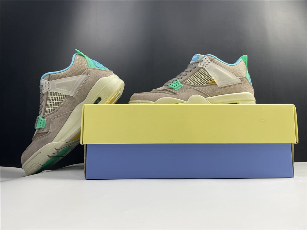 Jordan 4 Retro SP 30th Anniversary Union Taupe Haze