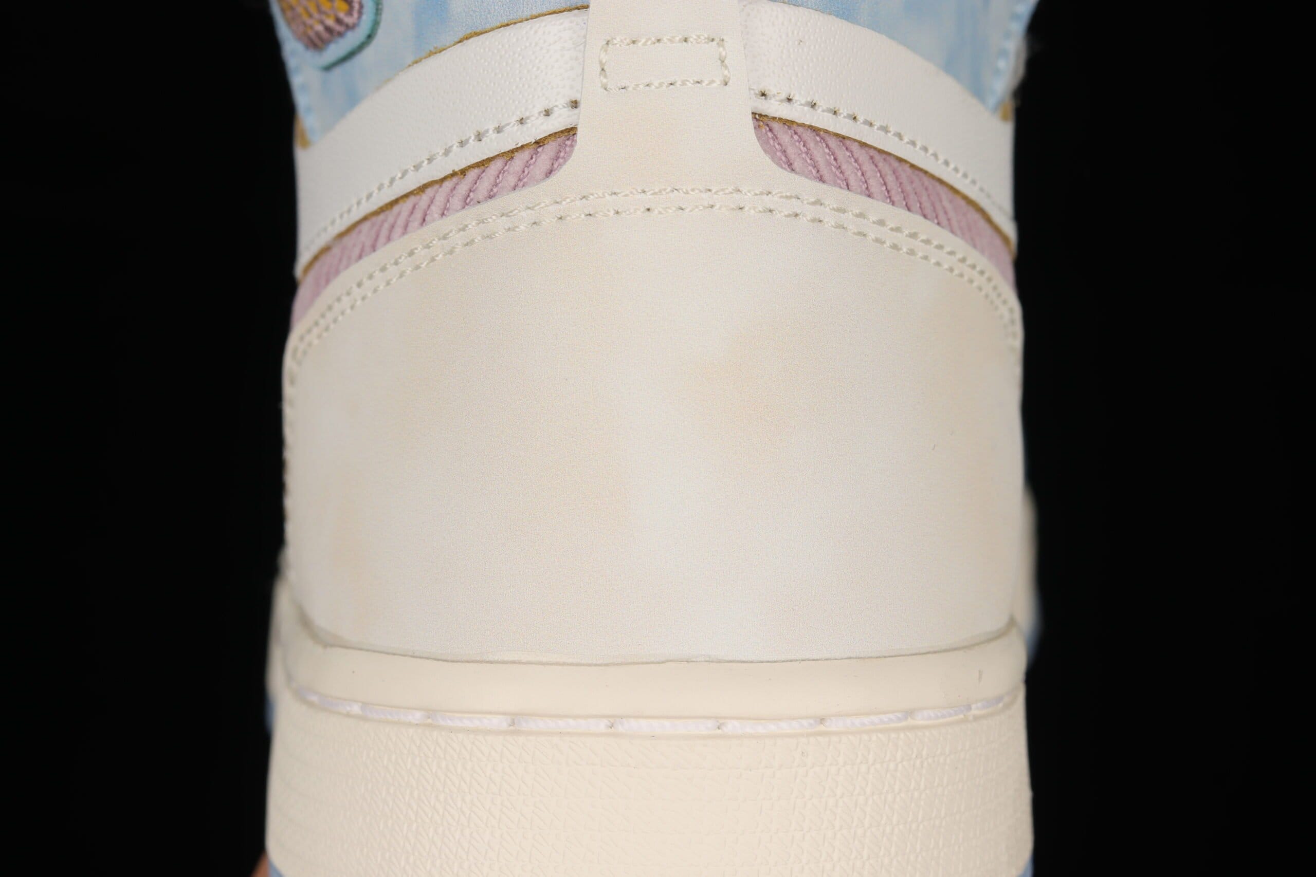 Jordan 1 High Zoom Air CMFT Pink Oxford (W)