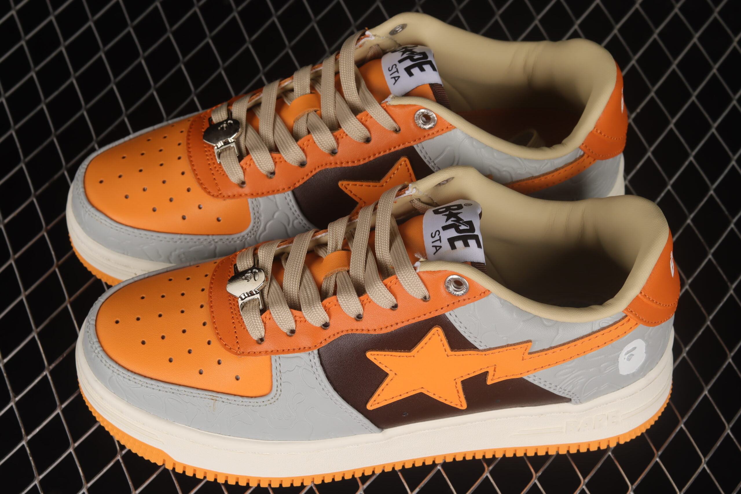 A Bathing Ape Bape STA “Tokyo” Low Grey Orange
