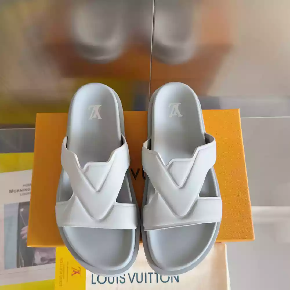 LOUIS VUITTON SLIPPERS IN NIGERIA – LVSD062