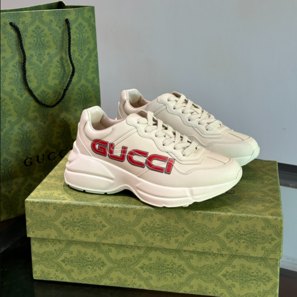 Gucci Ivory Leather Trainers In Neutrals Sneaker – GCC174