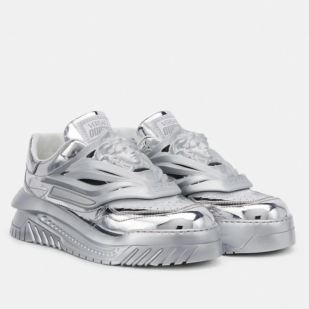 VERSACE WOMEN’S ODISSEA SNEAKERS IN SILVER LEATHER – VSS019