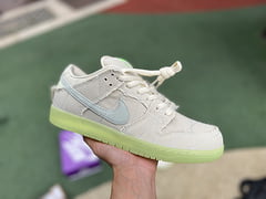 Nike SB Dunk Low Mummy