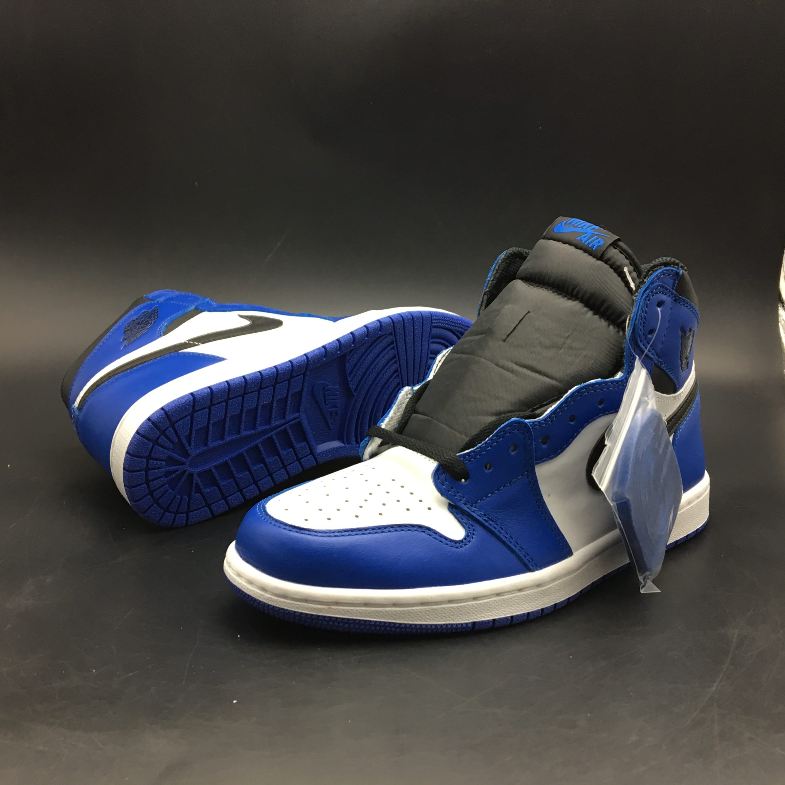 Air Jordan 1 Retro High OG Game Royal