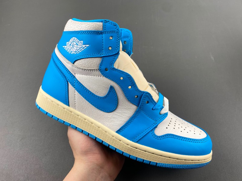 Air Jordan 1 High OG“UNC Reimagined”