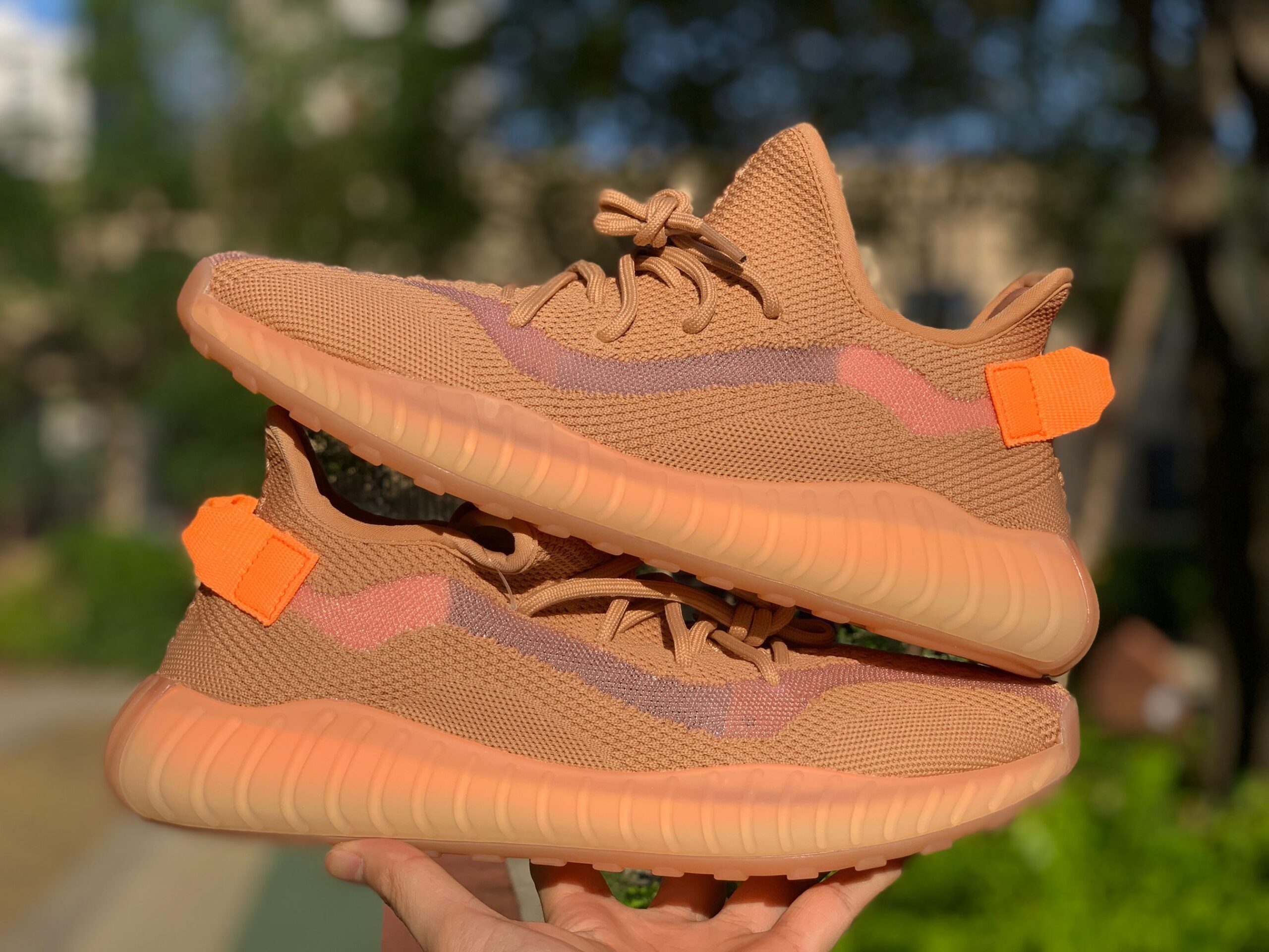 Adidas Yeezy Boost 350 V2 Clay