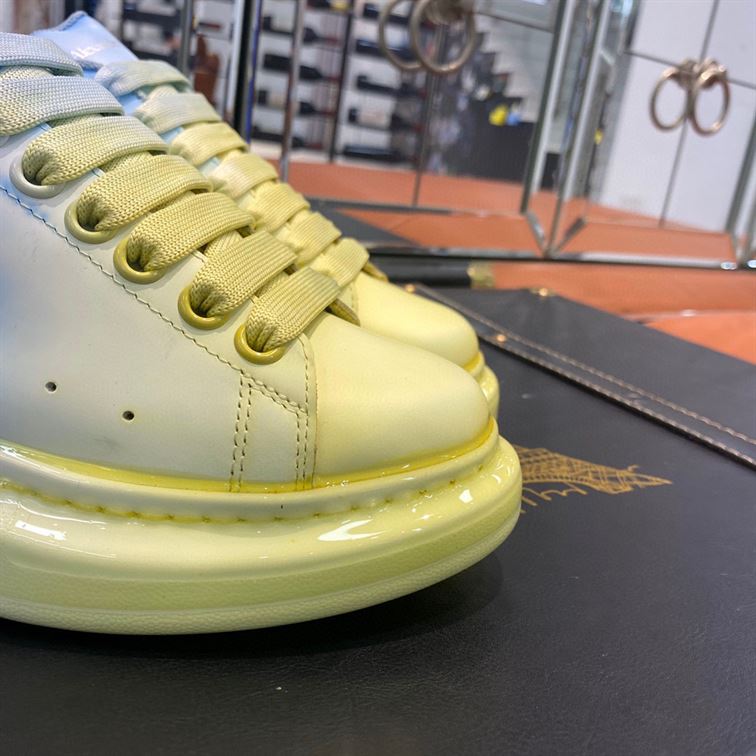 ALEXANDER MCQUEEN SNEAKERS – ALD024