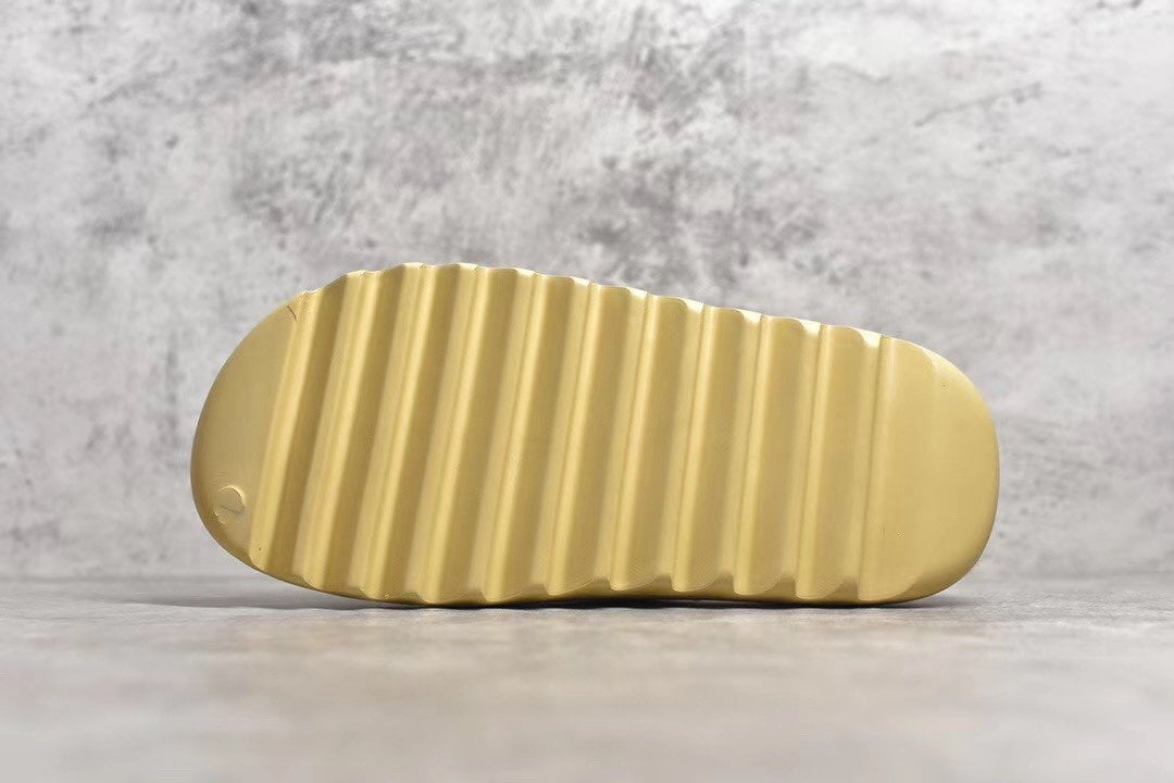 Yeezy Slide Desert Sand