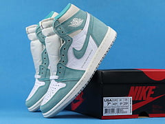 Air Jordan 1 Retro High OG ‘Turbo Green’