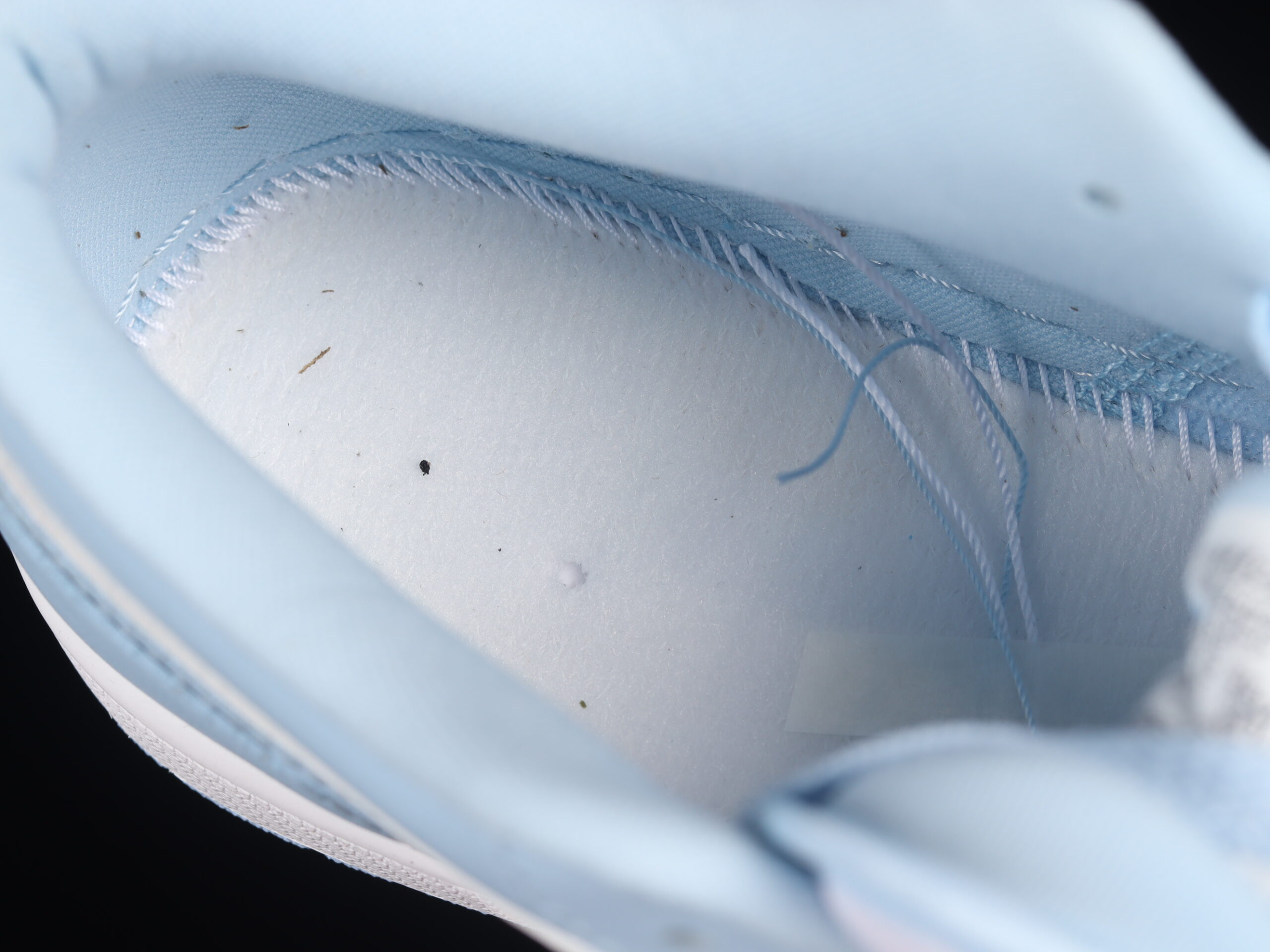 Jordan 1 Low Aluminum