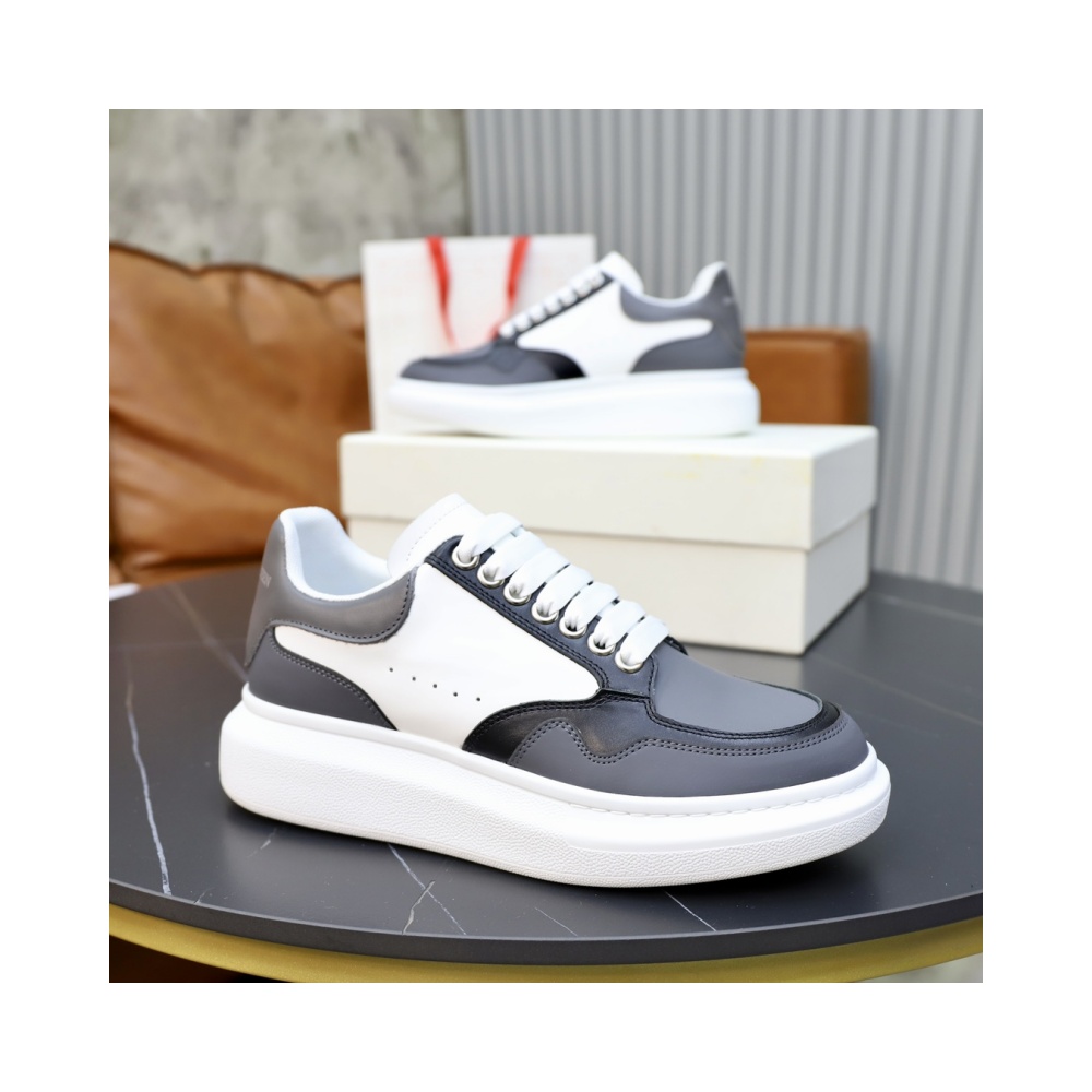 Alexander McQueen's classic star hit all-match white shoes