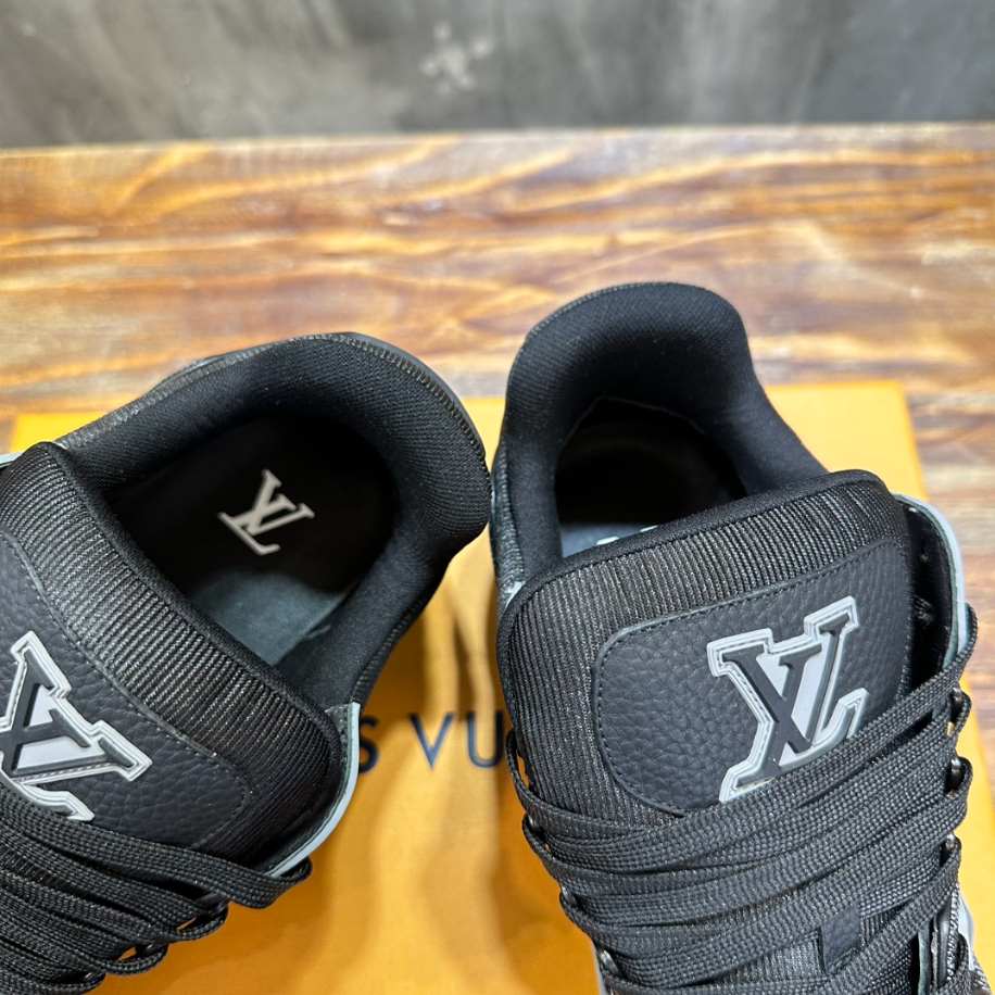 Louis Vuitton LV Trainer Damier Denim Black Sneaker – LVS209