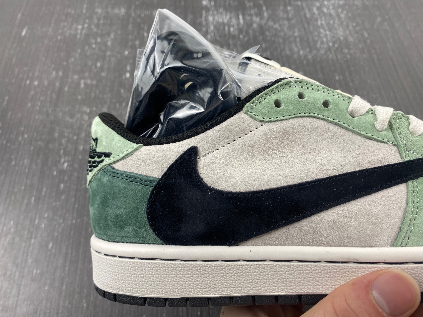 Travis Scott x Air Jordan 1 Green Black