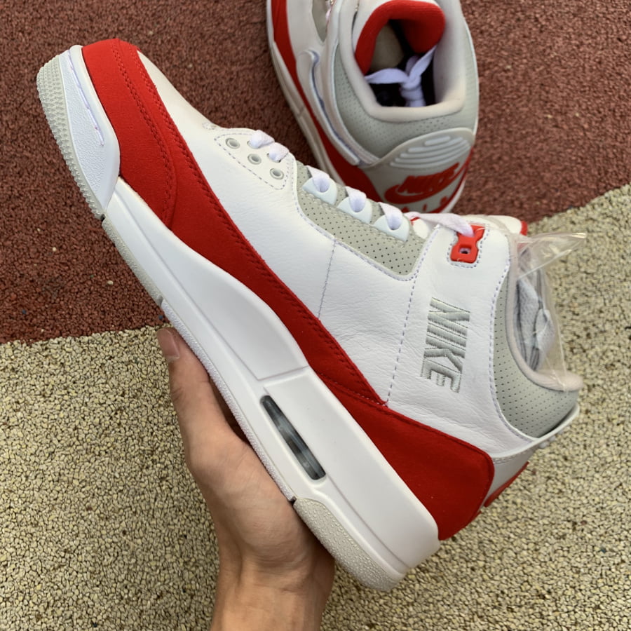 Air Jordan 3 Retro Tinker White University Red