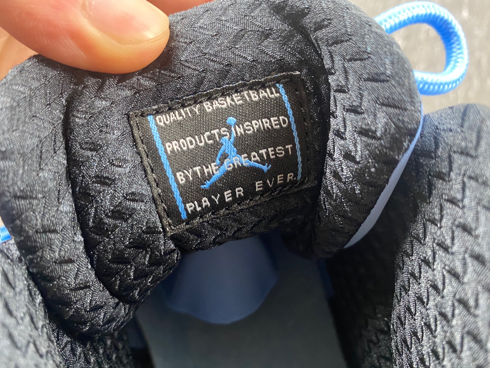 Air Jordan 11 Retro ‘Pantone’