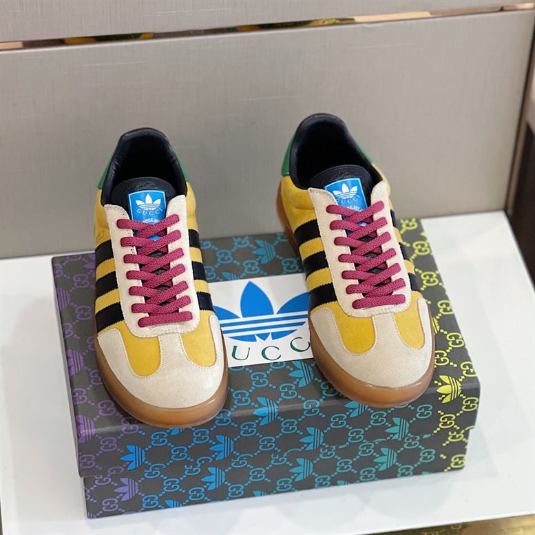 GUCCI X ADIDAS MEN’S GAZELLE SNEAKER – GCC067
