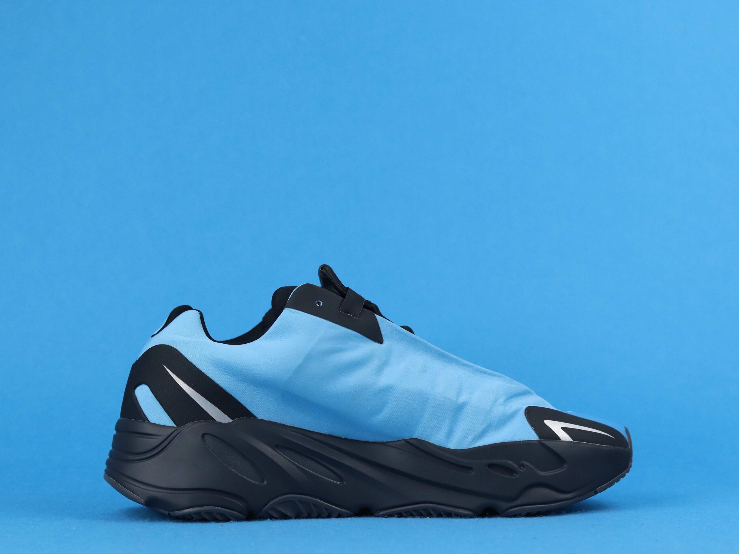 adidas Yeezy Boost 700 MNVN Bright Cyan