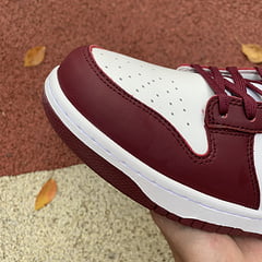 Nike Dunk Low Bordeaux