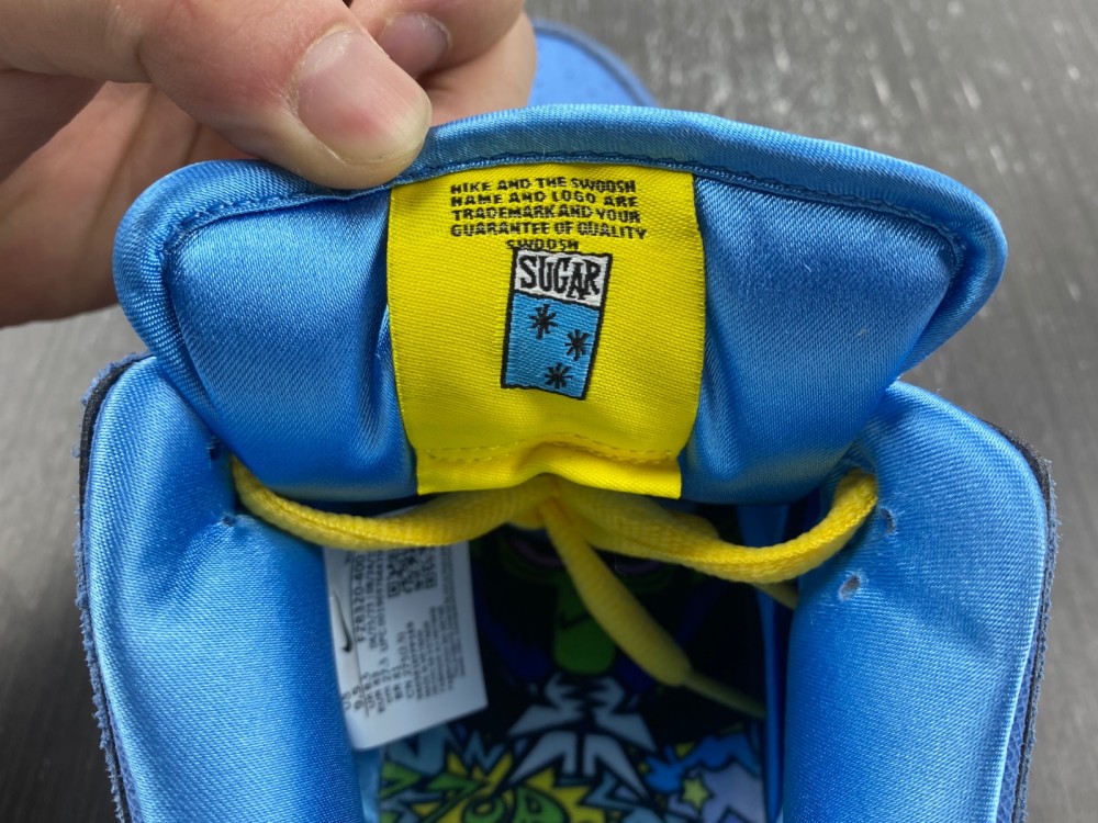 The Powerpuff Girls x Nike SB Dunk Low “Bubbles”