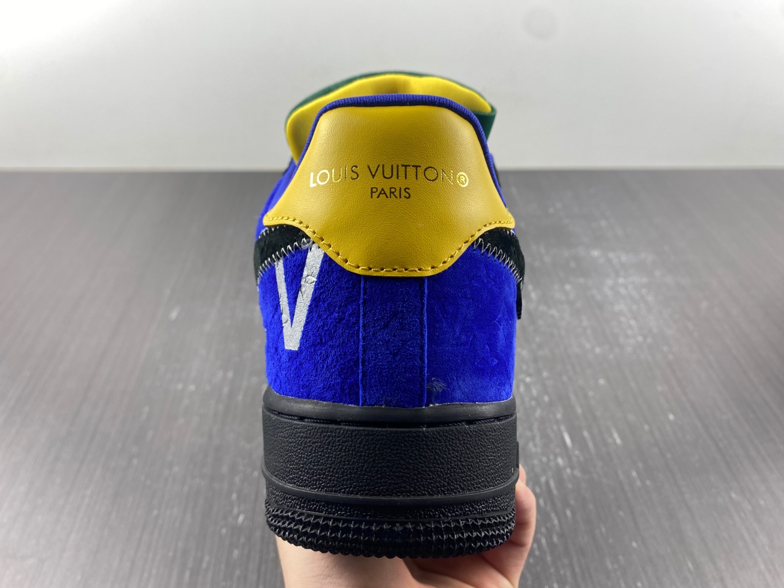 Nike Air Force 1 Chrome Toe