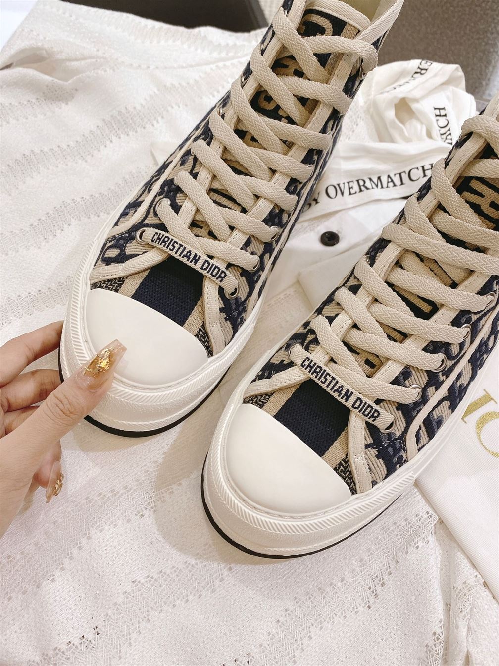 DIOR WALK’N’DIOR HIGH-TOP PLATFORM SNEAKER – DO115