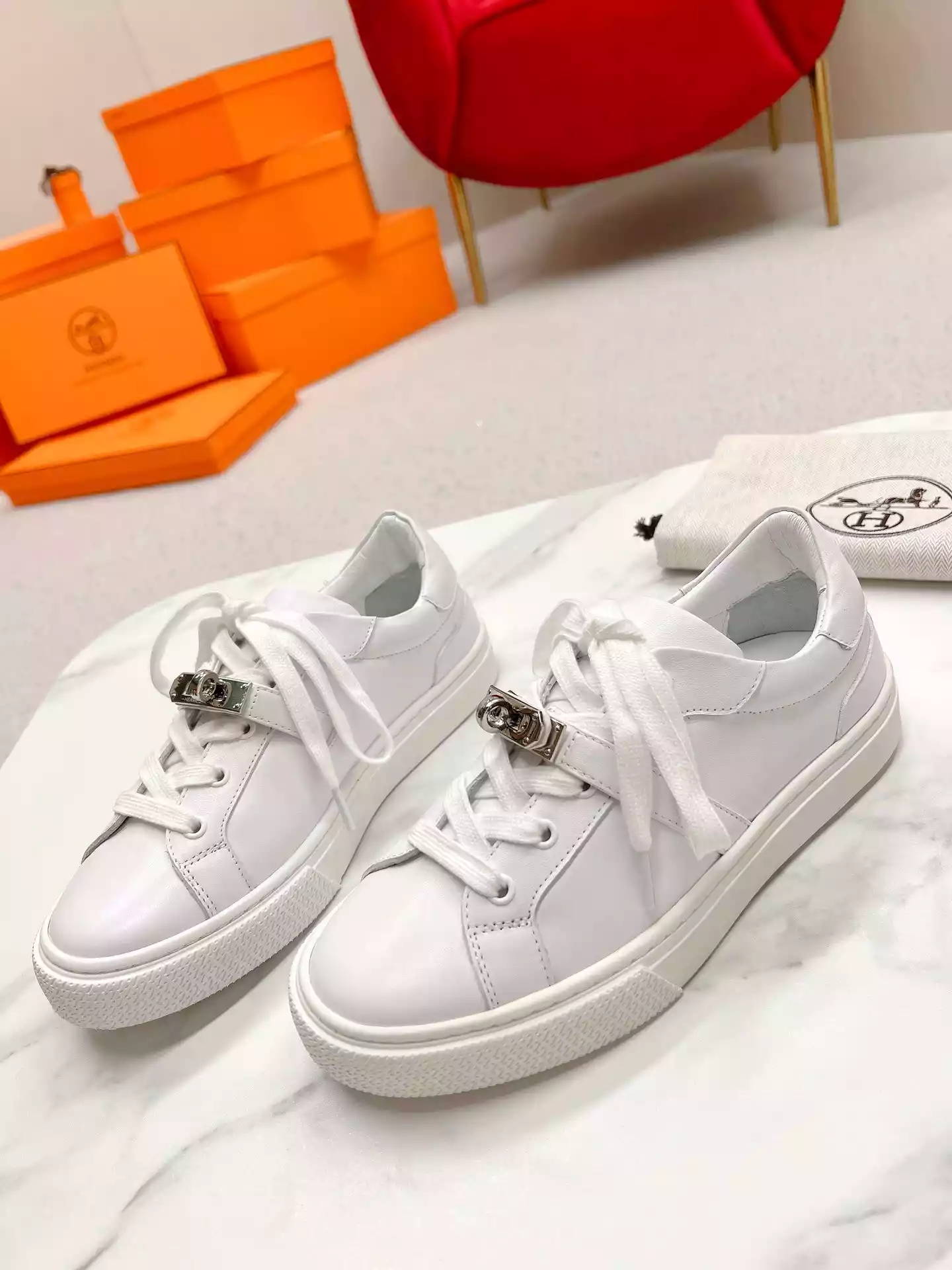 Hermes Men’s Day Sneakers in White Leather – HM024