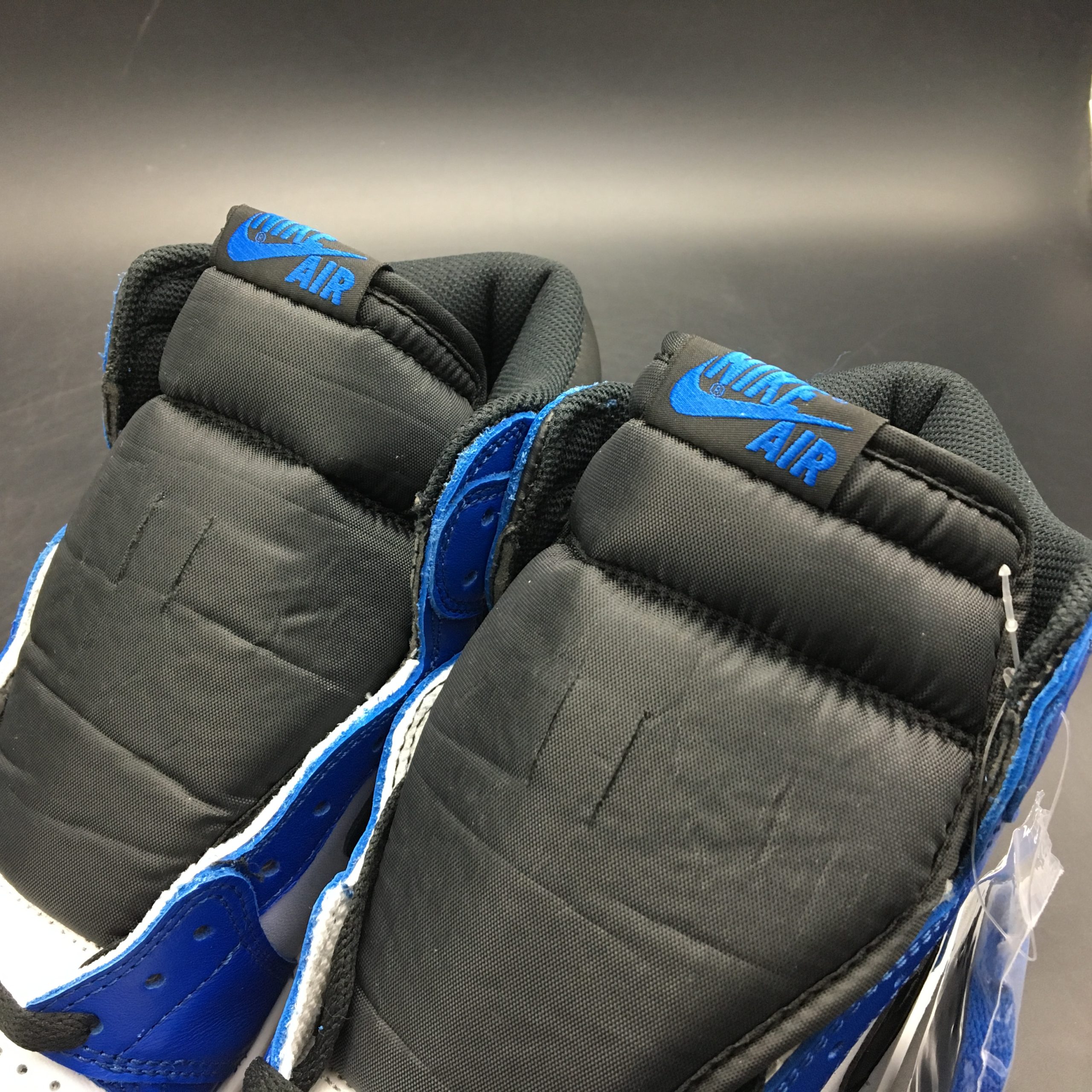 Air Jordan 1 Retro High OG Game Royal