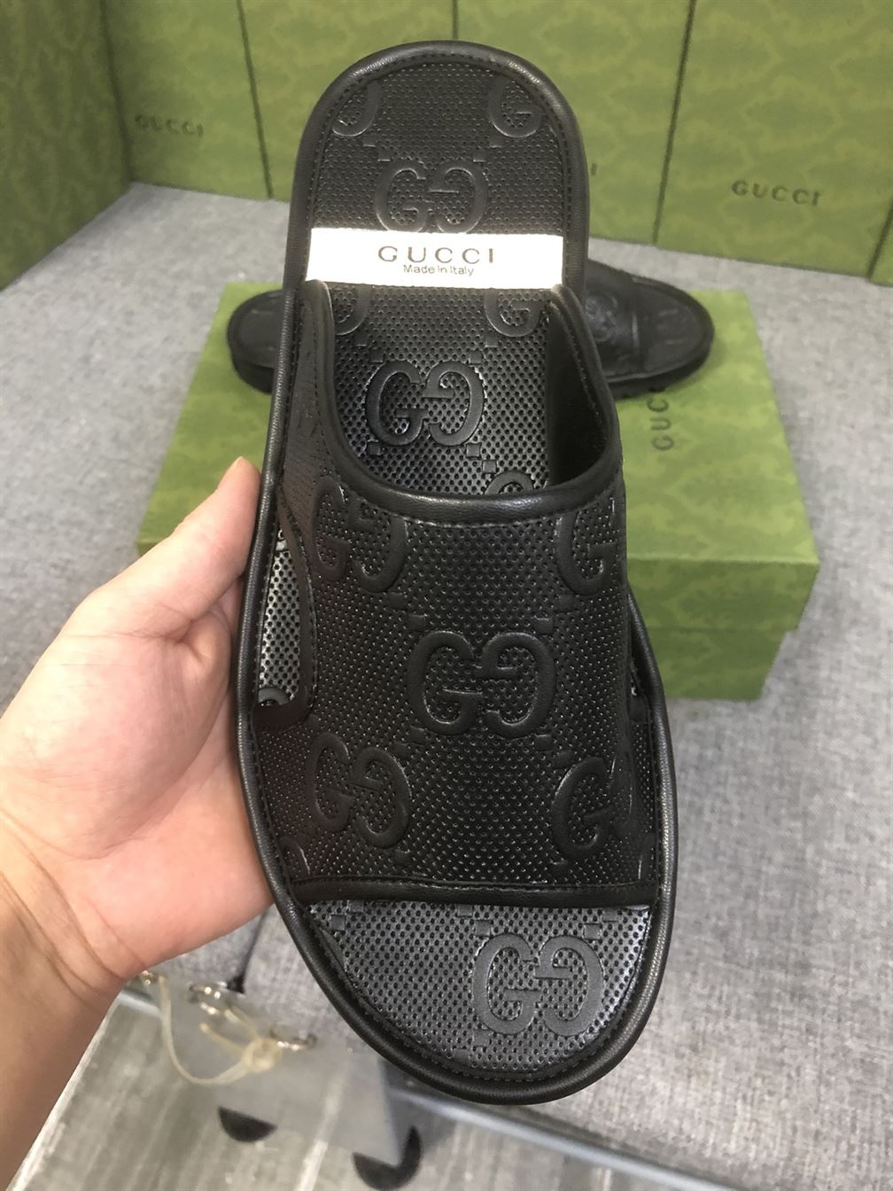 GUCCI MEN SLIDE SANDAL – GSL038
