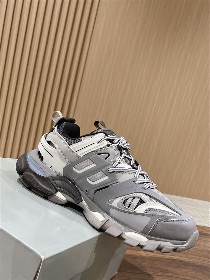 BALENCIAGA TRACK TRAINERS GREY – BLA071