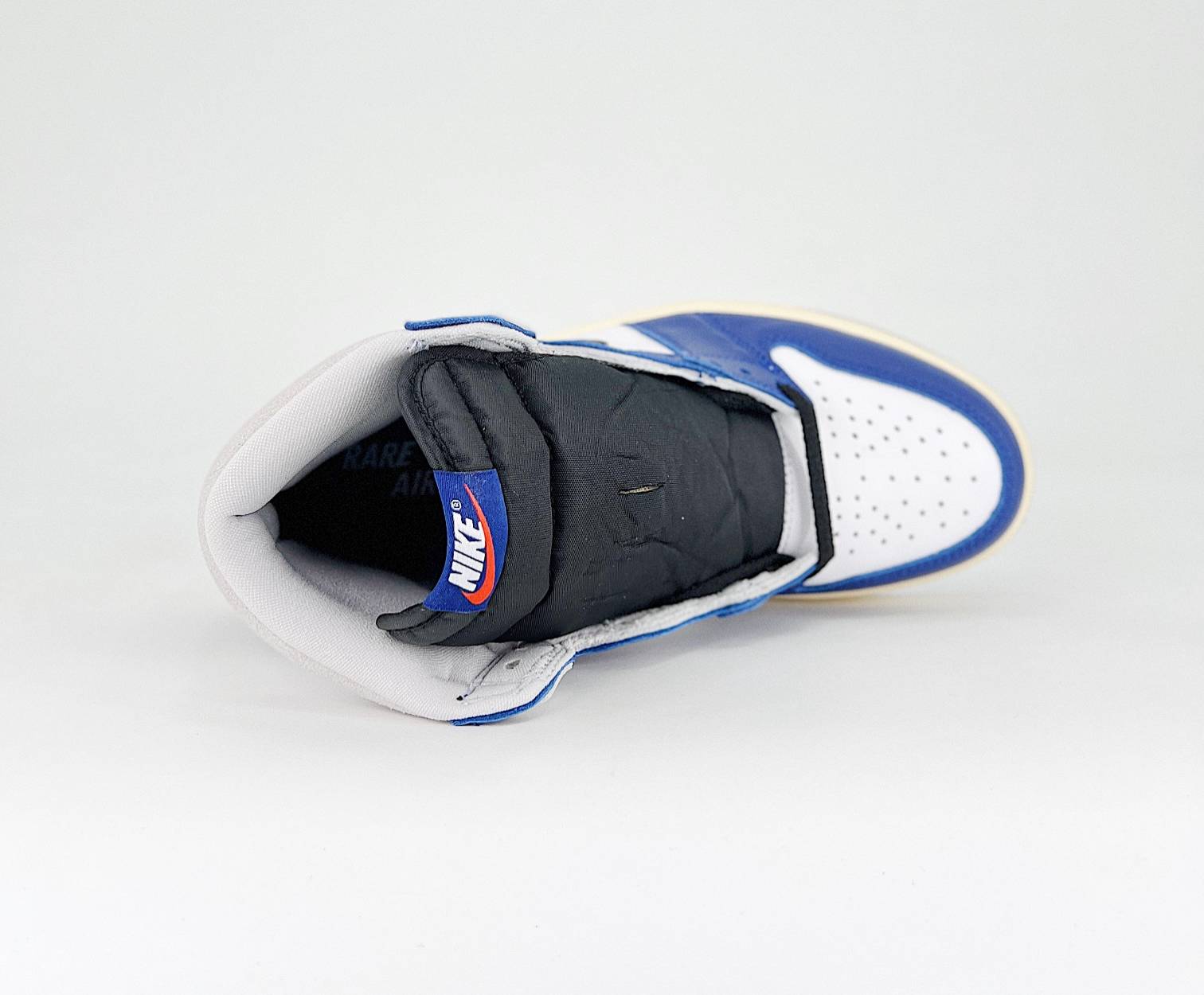 Air Jordan 1 High OG Rare Air “Deep Royal Blue”