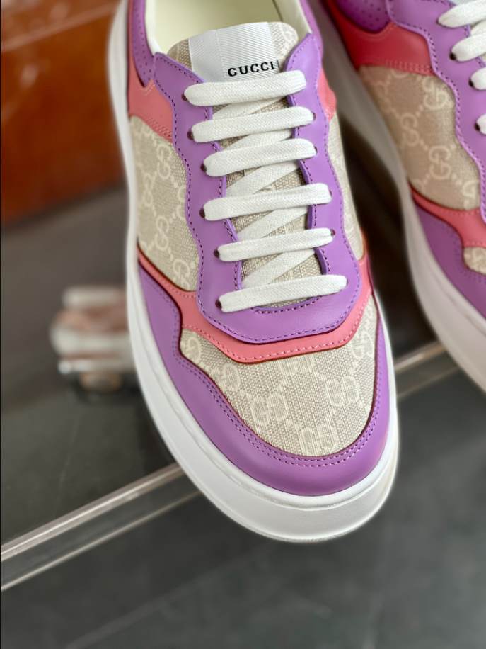 Gucci GG Supreme Canvas Purple Sneakers – GCC198