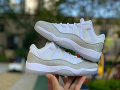 Air Jordan 11 Retro White Metallic Silver