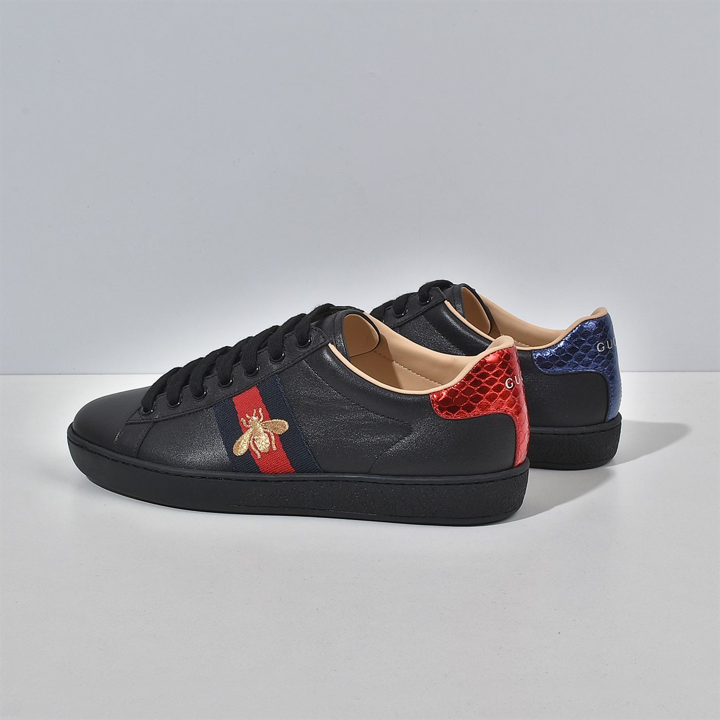 GUCCI MENS ACE EMBROIDERED SNEAKER – GCC026