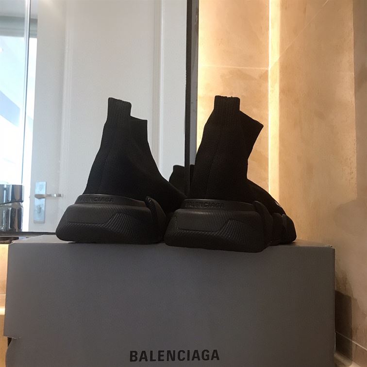 BALENCIAGA MEN’S SPEED 2.0 SNEAKER IN BLACK – BLA024