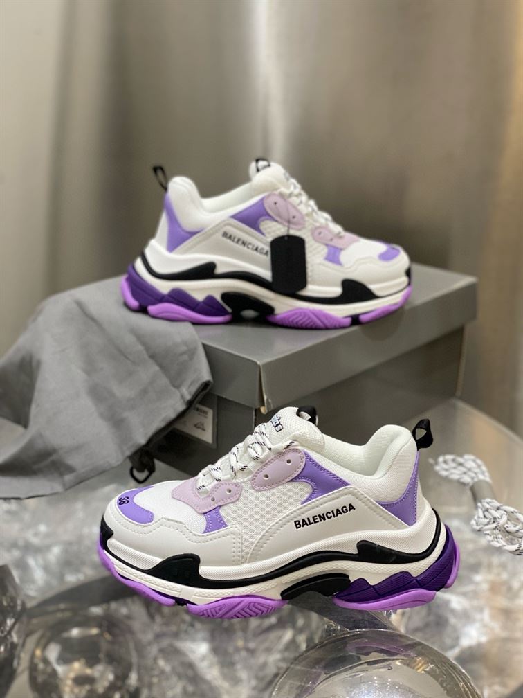 BALENCIAGA TRIPLE S 1.0 SNEAKERS IN WHITE AND LILAC – BLA021