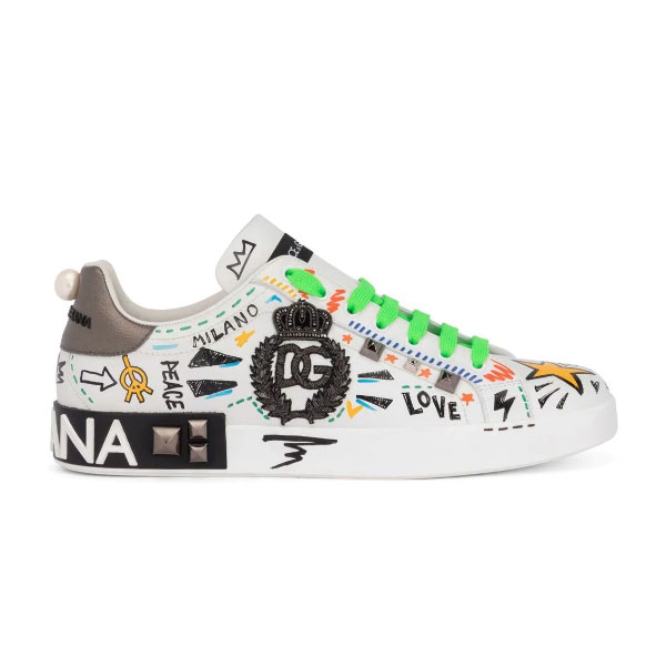 DOLCE & GABBANA GRAFFITI PRINT LOW-TOP SNEAKERS – DG023