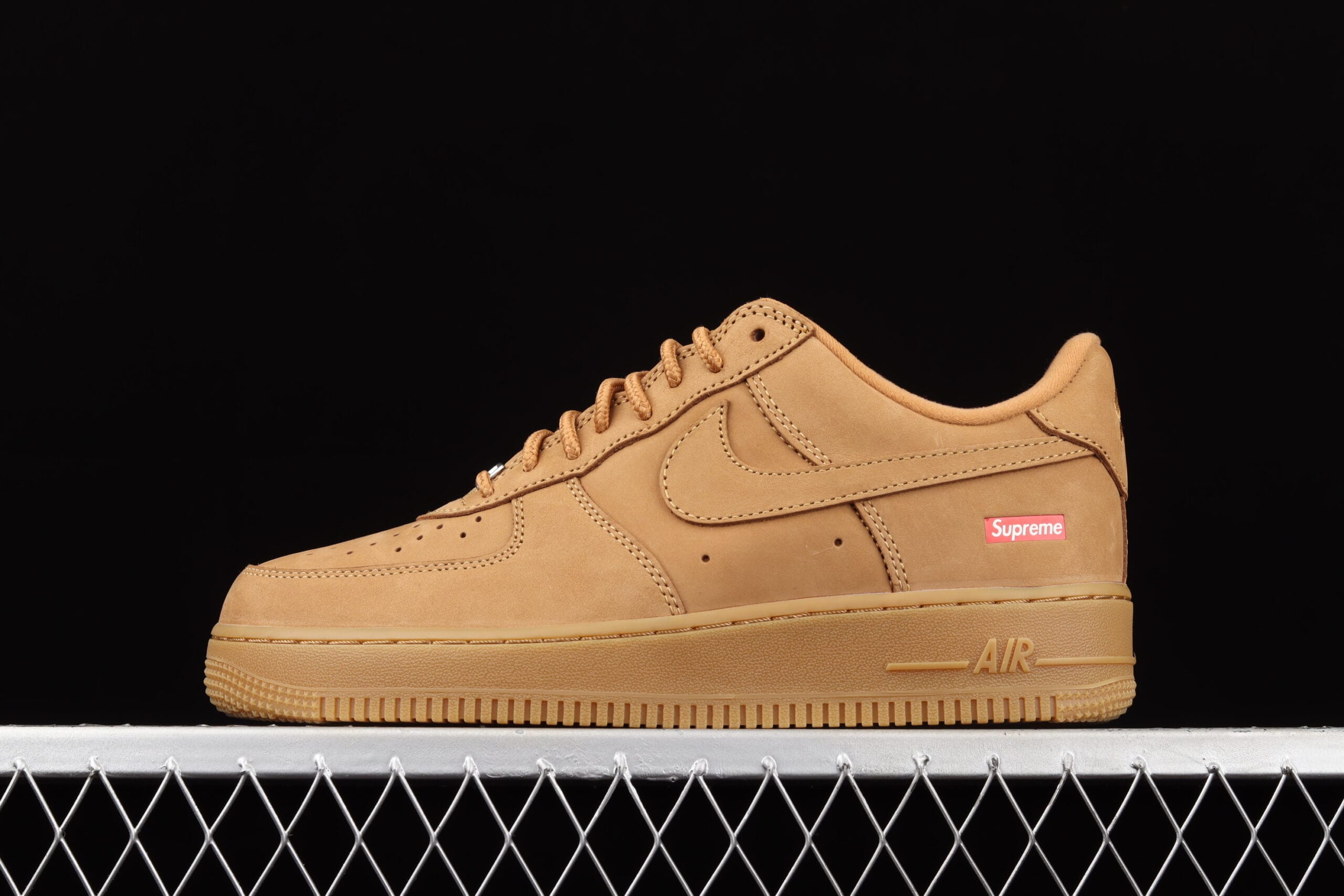 Nike Air Force 1 Low SP Supreme Wheat