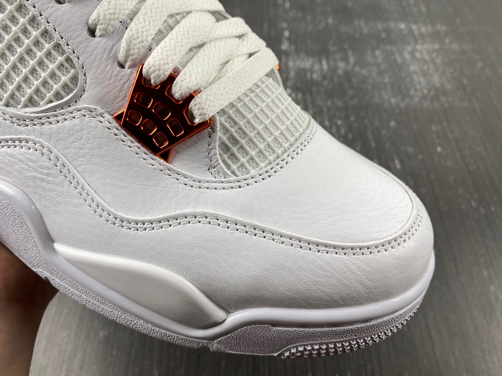 Air Jordan 4 Retro Metallic Orange