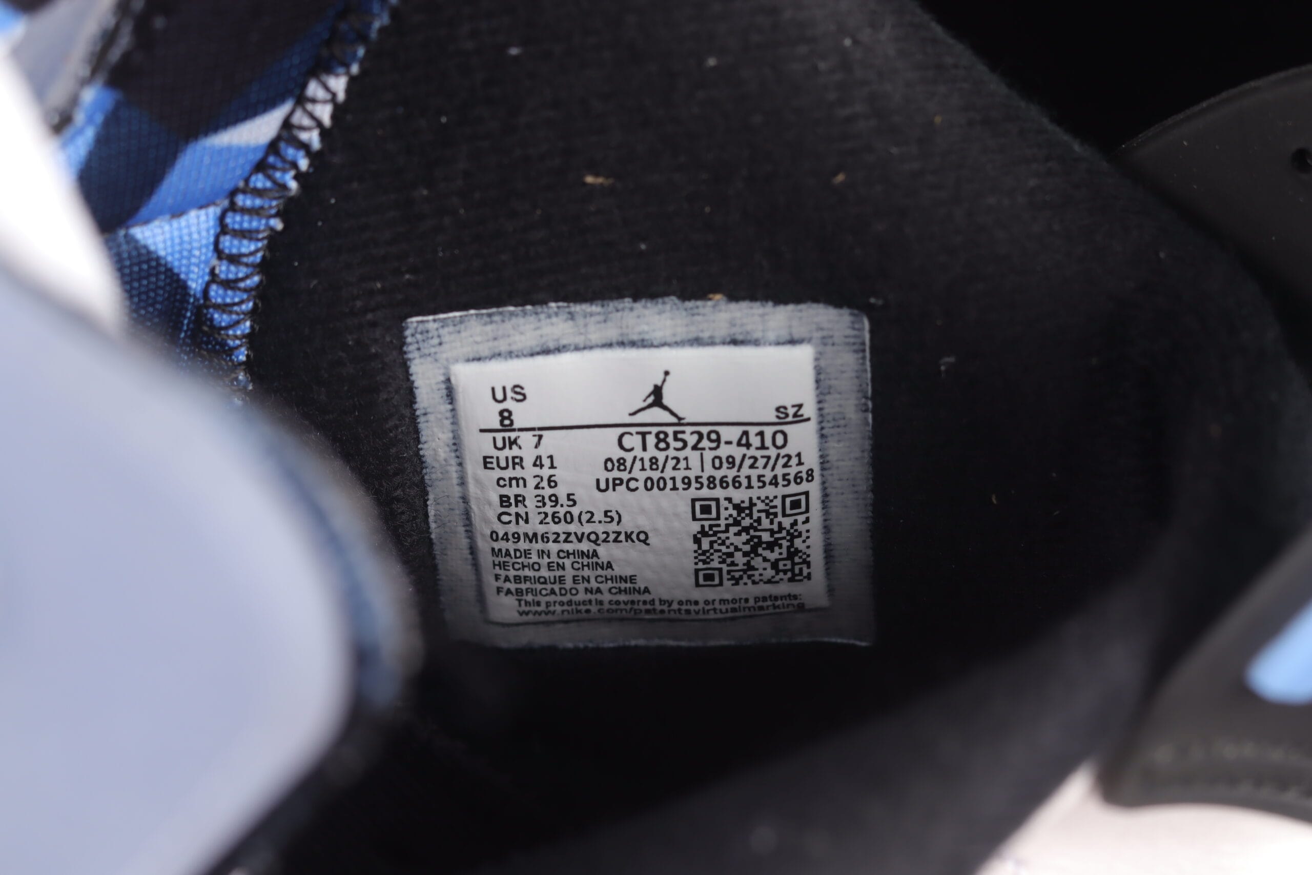 Air Jordan 6 Retro UNC White