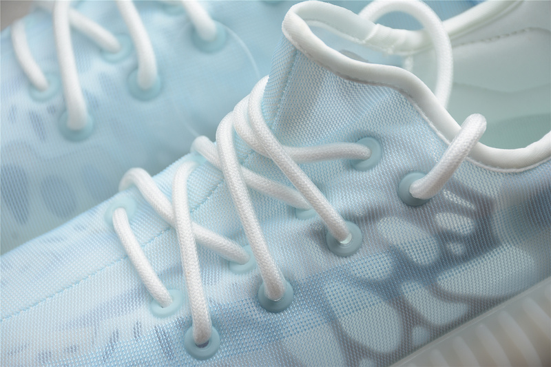 yeezy 350 v2 mono ice