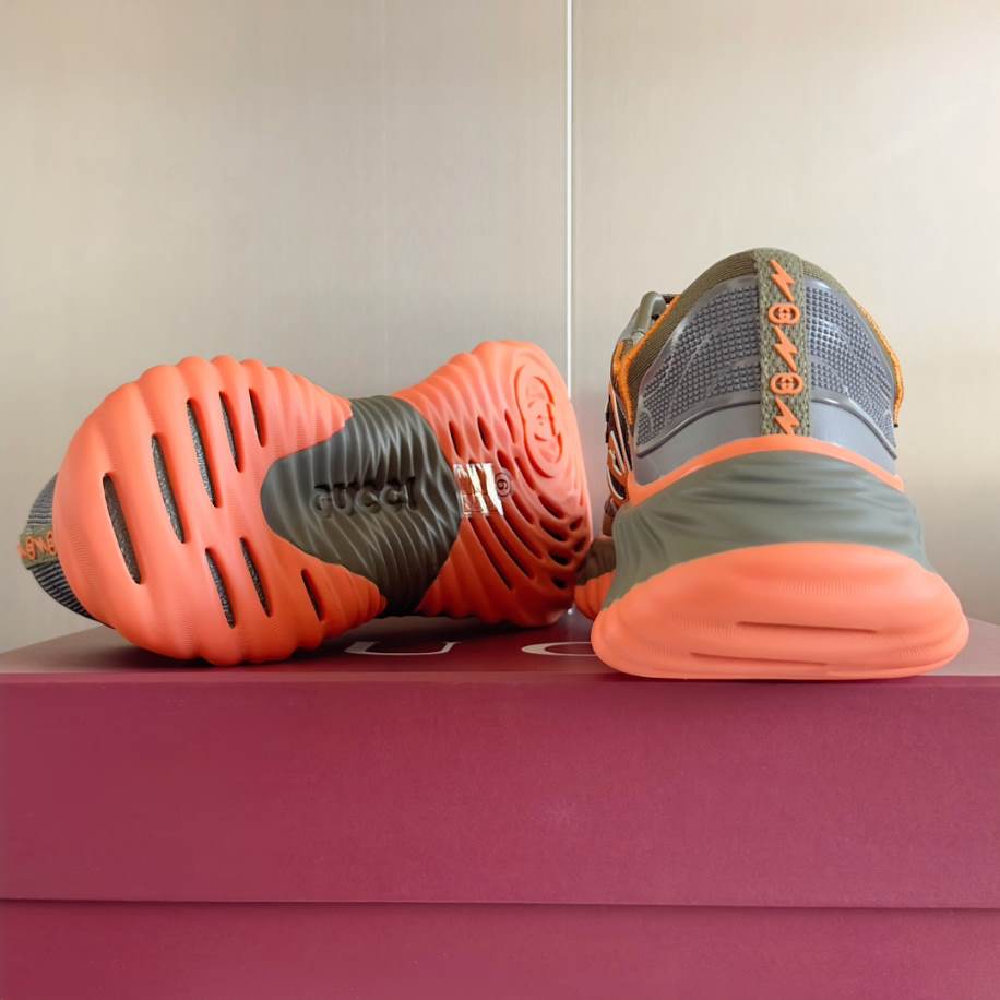 Gucci Brown Ripple Splash Fabric Sneakers – GCC200