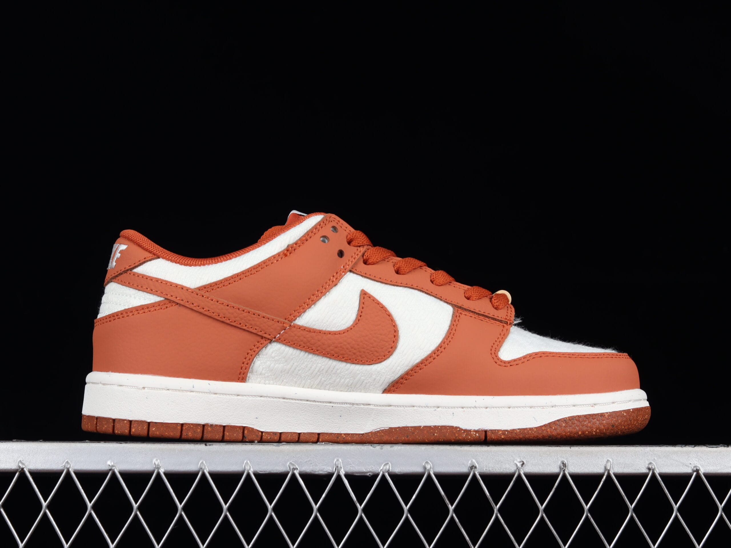 Nike Dunk Low Retro, Sun Club Burn Sunrise (W)