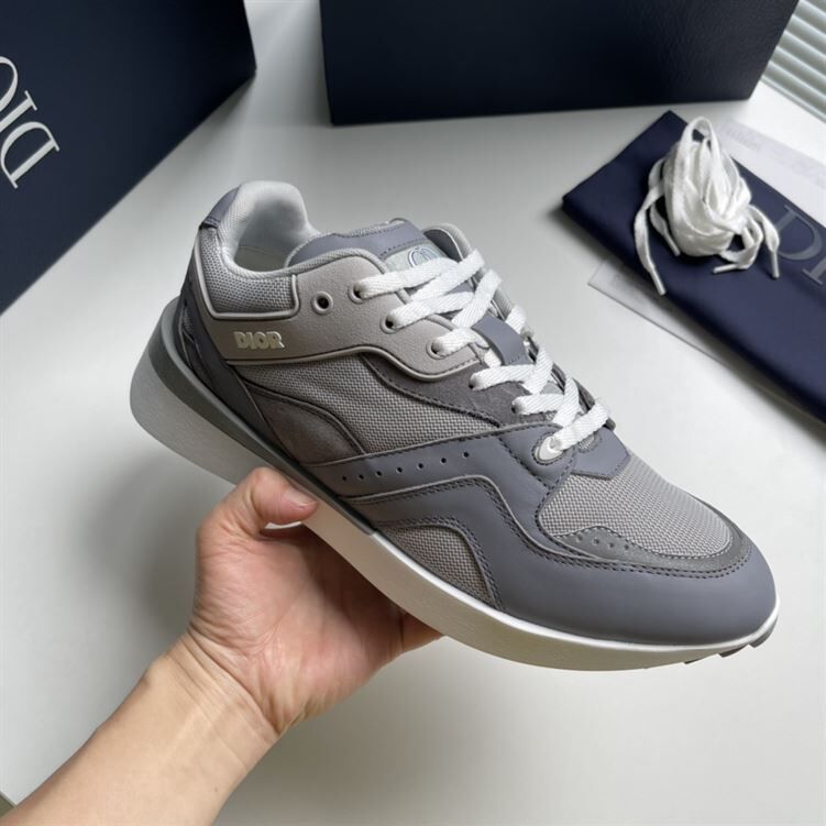 DIOR B29 SNEAKER – DO084